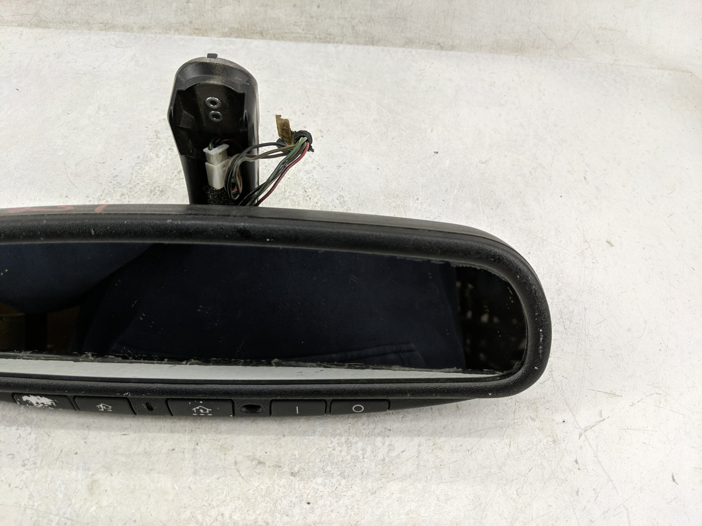 2006-2014 Land Rover Range Rover Interior Rear View Mirror Replacement OEM Fits OEM Used Auto Parts - Oemusedautoparts1.com