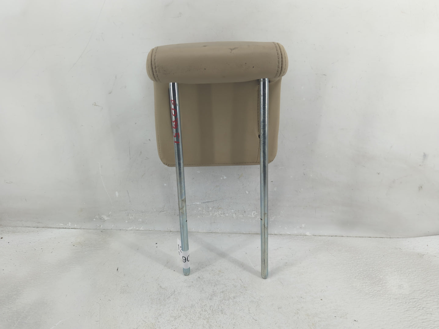 2003-2006 Land Rover Range Rover Headrest Head Rest Rear Center Seat Fits Fits 2003 2004 2005 2006 OEM Used Auto Parts - Oem