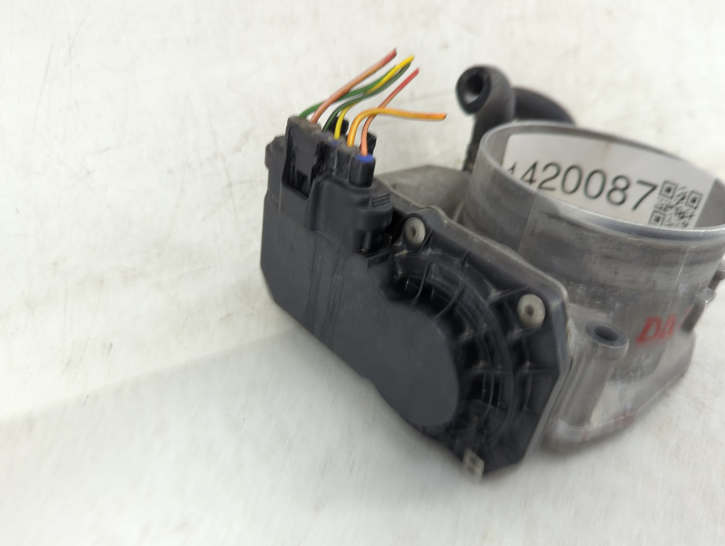 2006 Land Rover Range Rover Throttle Body Fits Fits 2005 OEM Used Auto Parts - Oemusedautoparts1.com