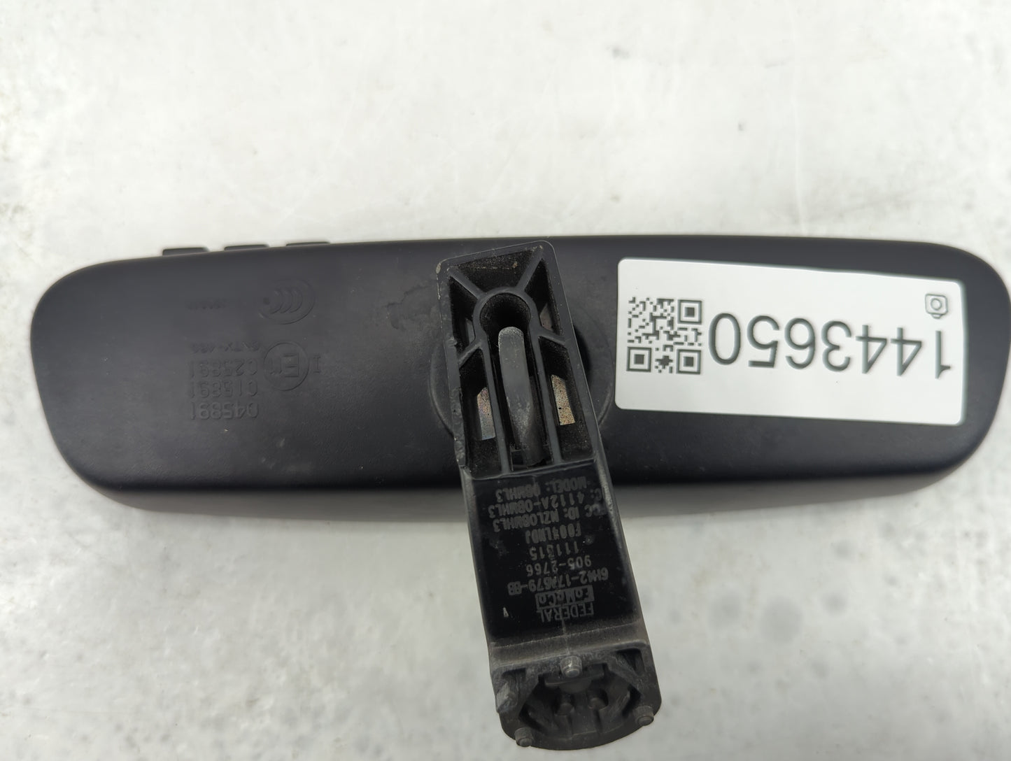 2006-2014 Land Rover Range Rover Interior Rear View Mirror Replacement OEM Fits OEM Used Auto Parts - Oemusedautoparts1.com