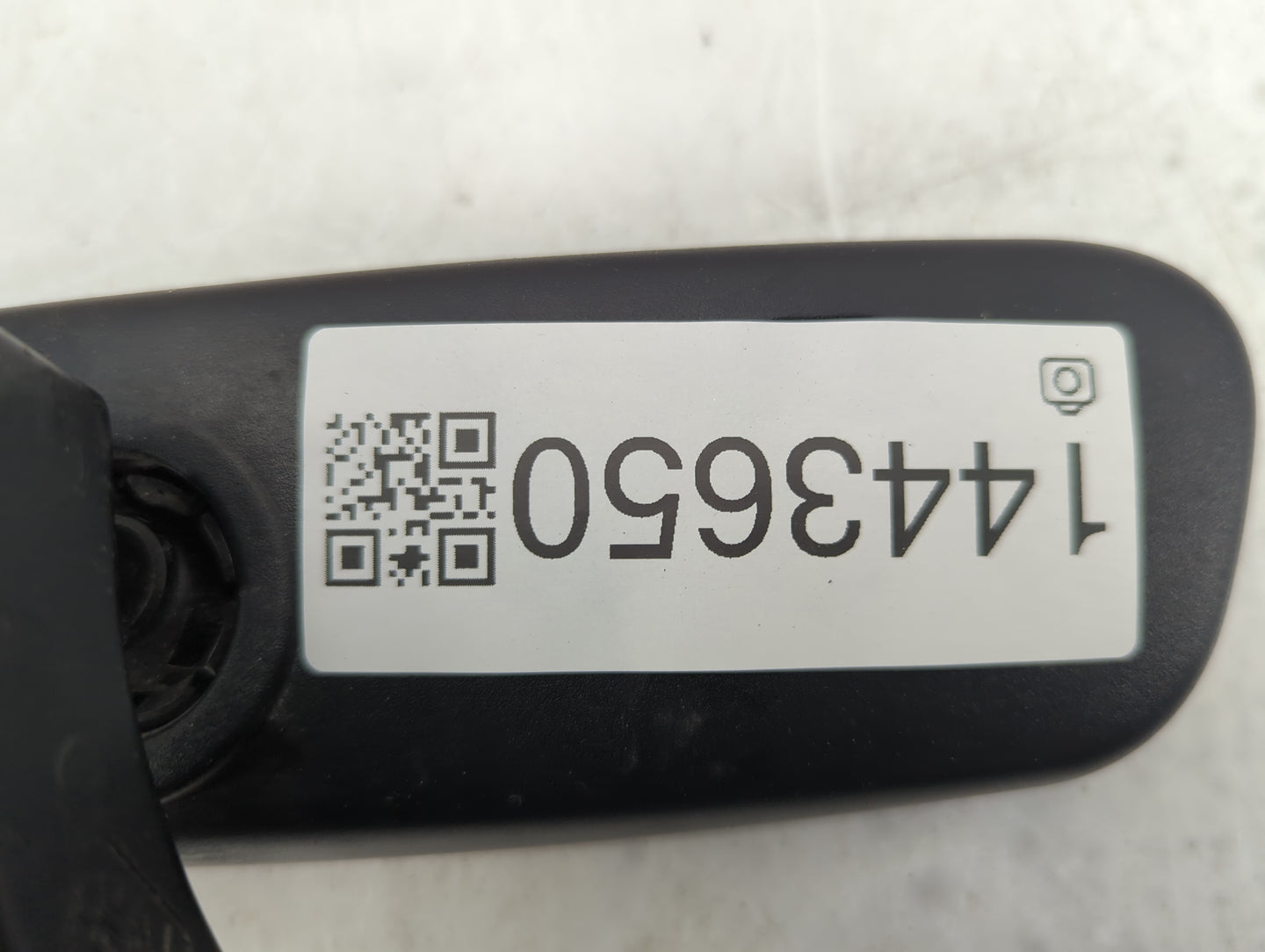 2006-2014 Land Rover Range Rover Interior Rear View Mirror Replacement OEM Fits OEM Used Auto Parts - Oemusedautoparts1.com