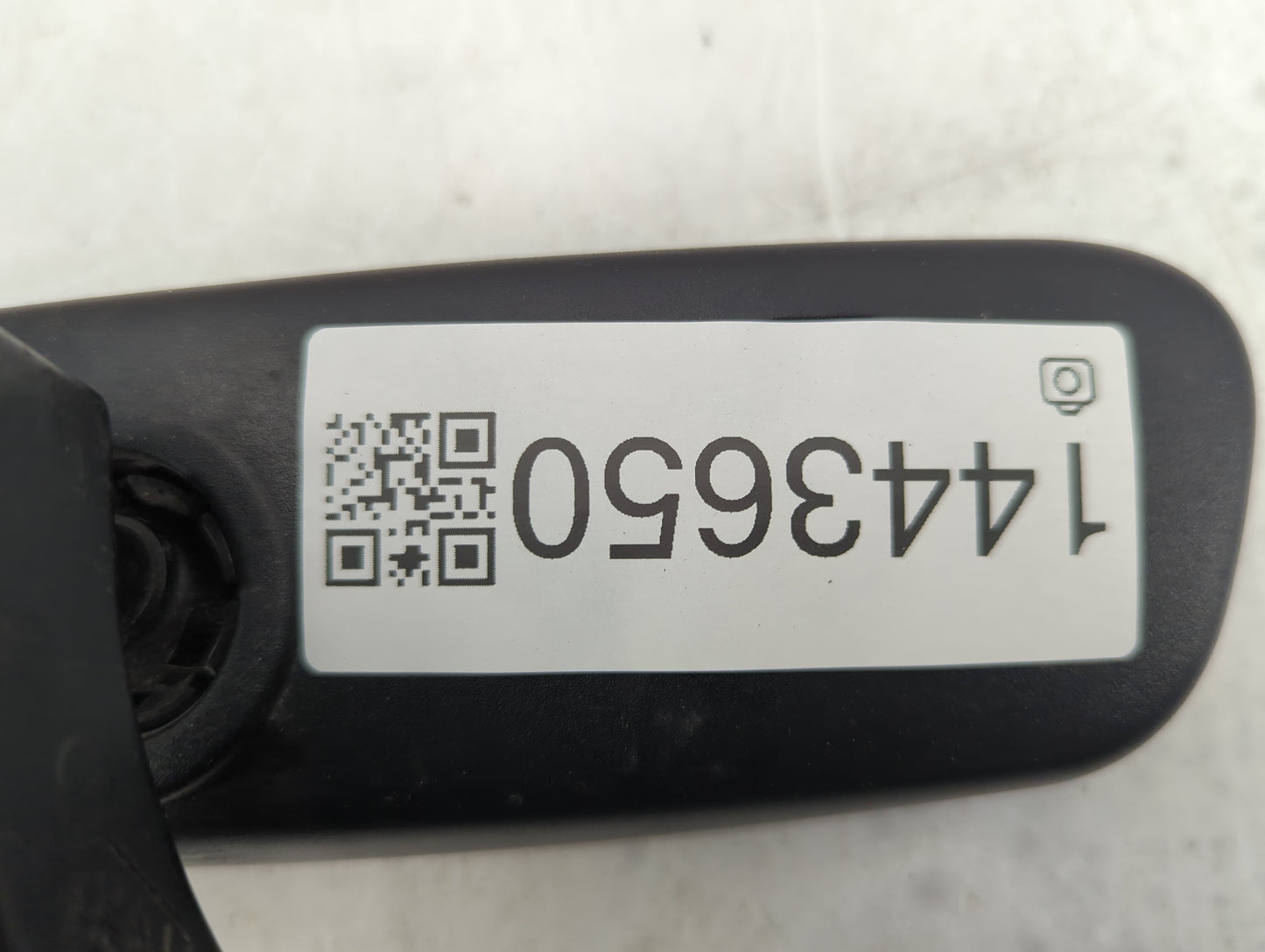 2006-2014 Land Rover Range Rover Interior Rear View Mirror Replacement OEM Fits OEM Used Auto Parts - Oemusedautoparts1.com