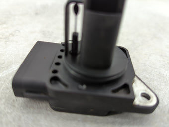 compare product 2006-2009 Land Rover Range Rover Mass Air Flow Meter Maf Sensor 1454108