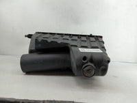 2006 Land Rover Range Rover Air Cleaner Intake-duct Hose Tube - Oemusedautoparts1.com