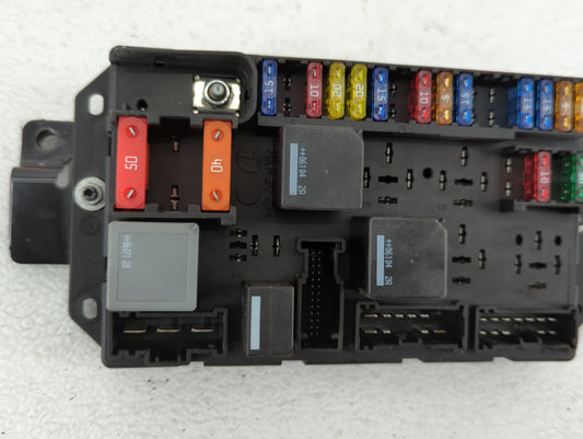 2003-2006 Land Rover Range Rover Fusebox Fuse Box Panel Relay Module P/N:518958004 518776117 Fits Fits 2003 2004 2005 2006 OEM Used Auto Parts