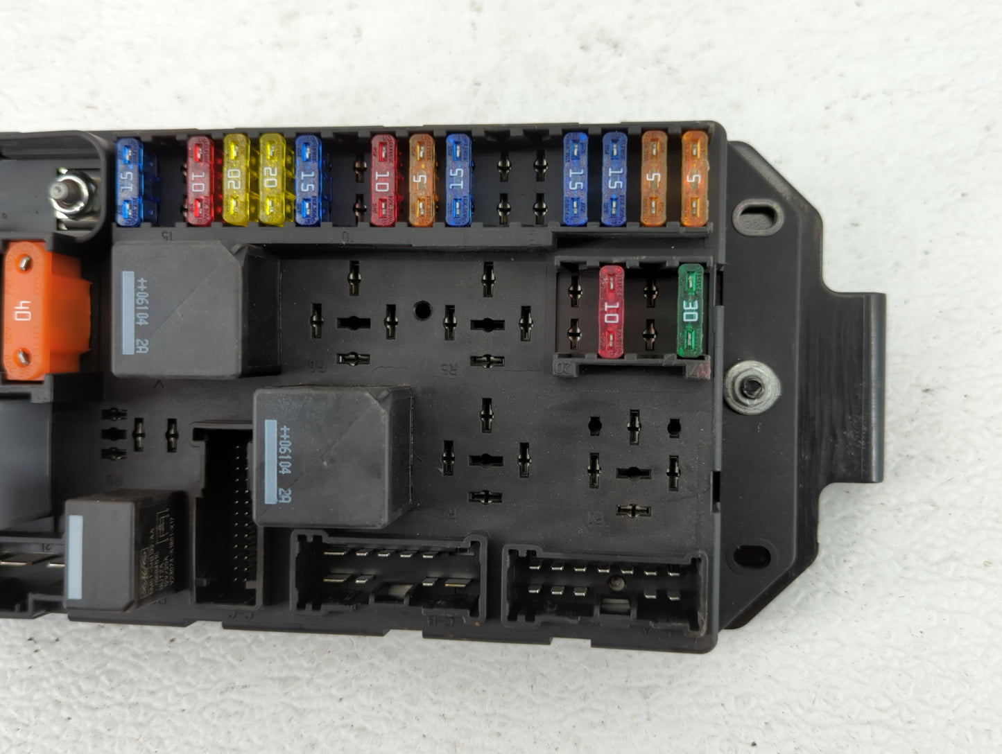 2003-2006 Land Rover Range Rover Fusebox Fuse Box Panel Relay Module P/N:518958004 518776117 Fits Fits 2003 2004 2005 2006 O