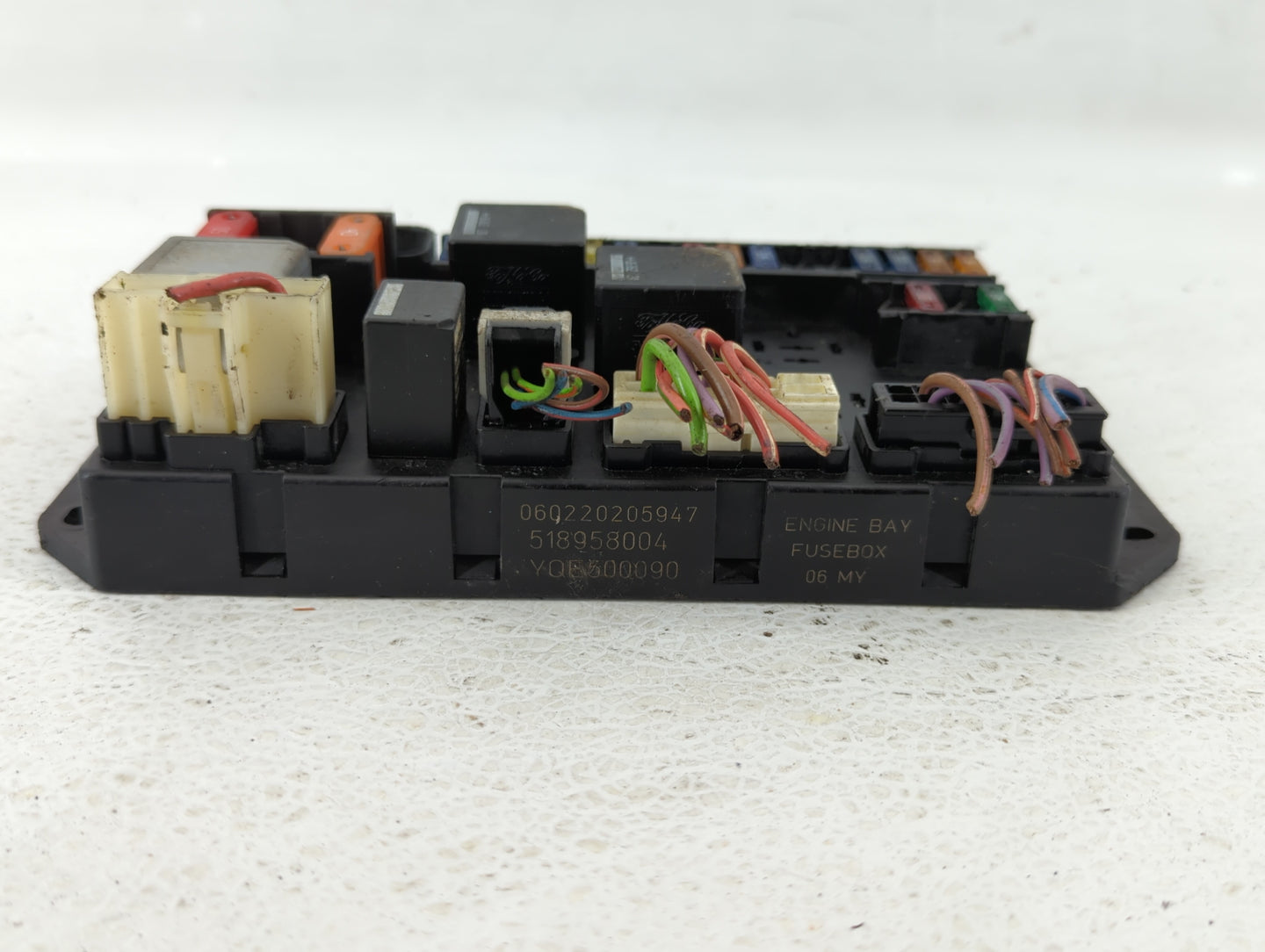 2003-2006 Land Rover Range Rover Fusebox Fuse Box Panel Relay Module P/N:518958004 518776117 Fits Fits 2003 2004 2005 2006 O