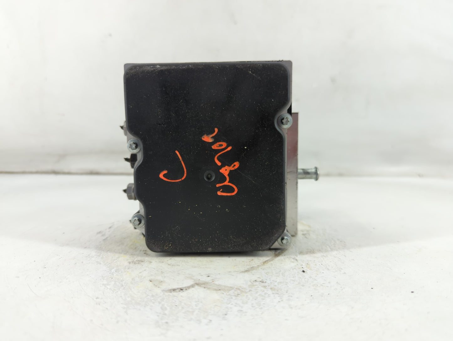 2006 Land Rover Range Rover ABS Pump Control Module Replacement P/N:SRB 500 440 Fits Fits 2005 OEM Used Auto Parts - Oemused