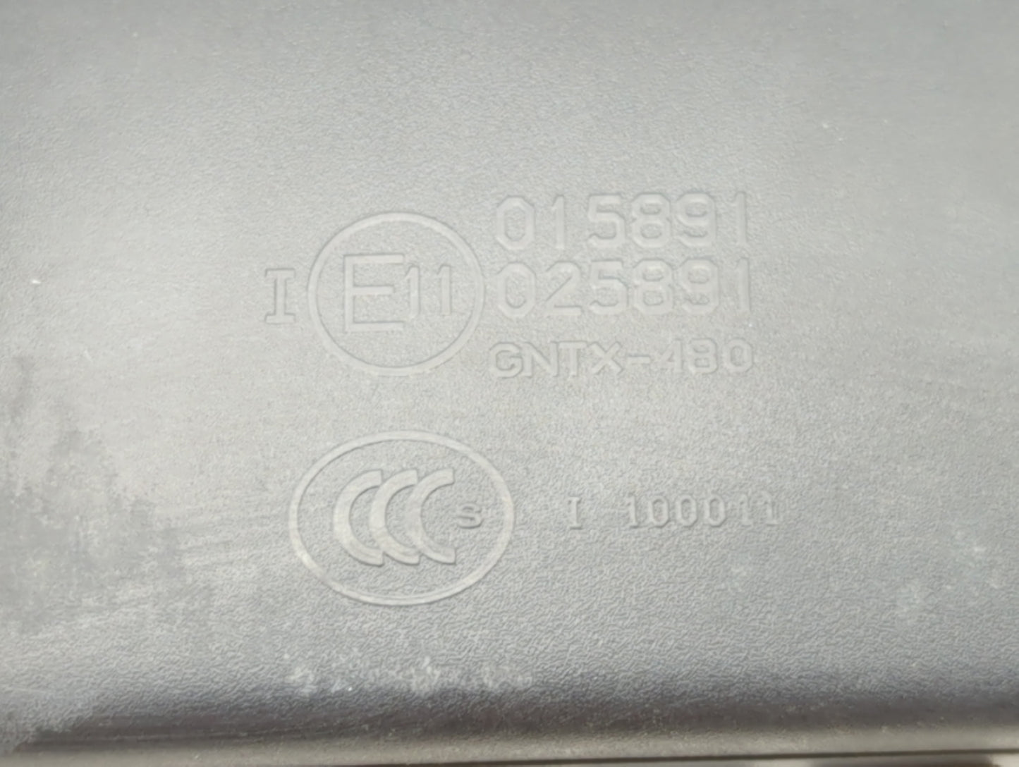 2006 Land Rover Range Rover Sport Interior Rear View Mirror Replacement OEM P/N:E11025891 E11015891 Fits OEM Used Auto Parts