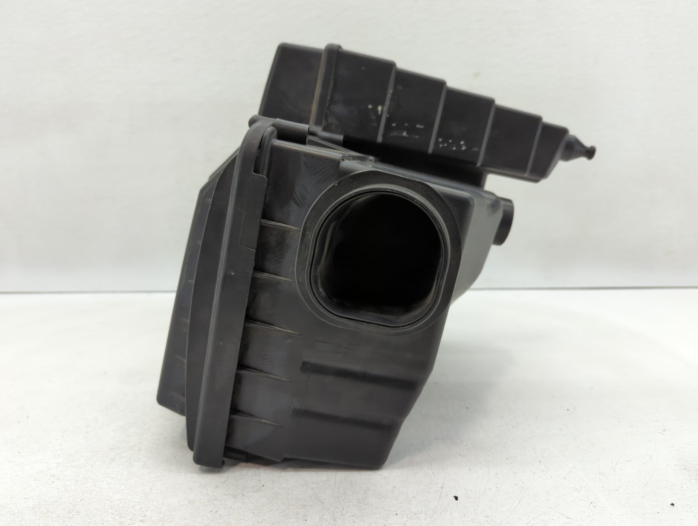 2006-2009 Land Rover Range Rover Sport Air Cleaner Intake-duct Hose Tube - Oemusedautoparts1.com