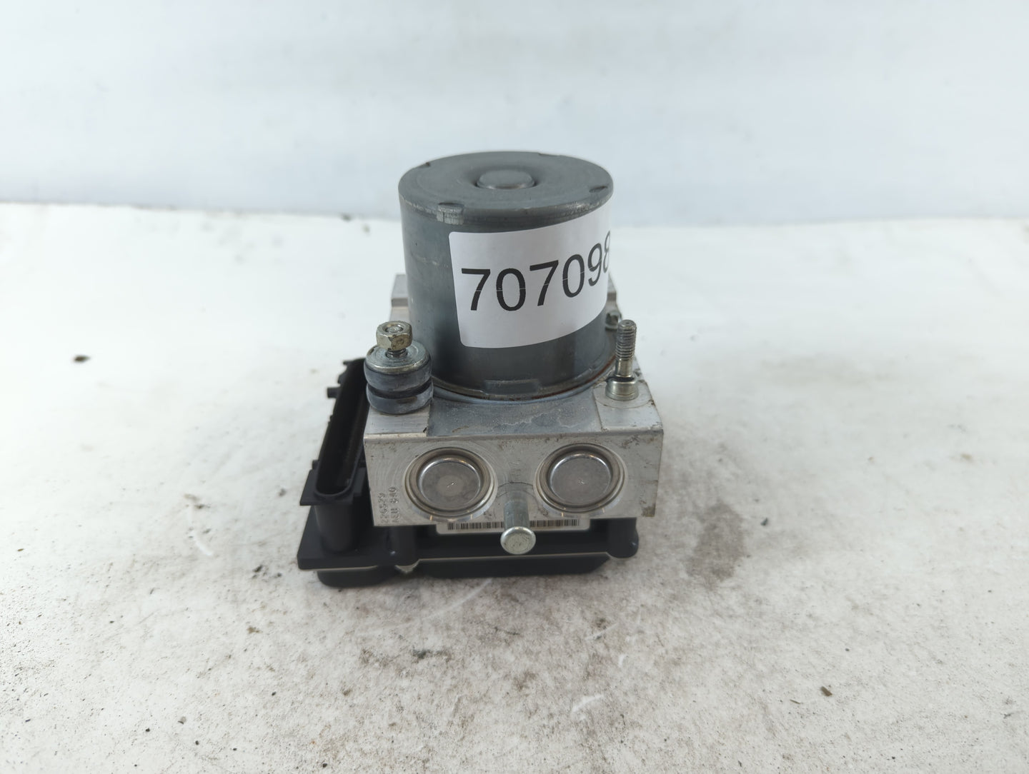 2006 Land Rover Range Rover Sport ABS Pump Control Module Replacement P/N:0 265 234 074 Fits Fits 2005 OEM Used Auto Parts -