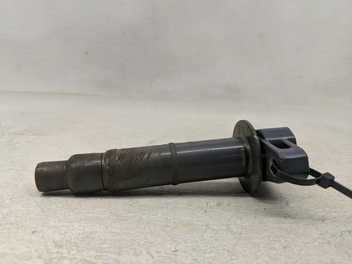 2004-2006 Lexus Es330 Ignition Coil Igniter Pack - Oemusedautoparts1.com