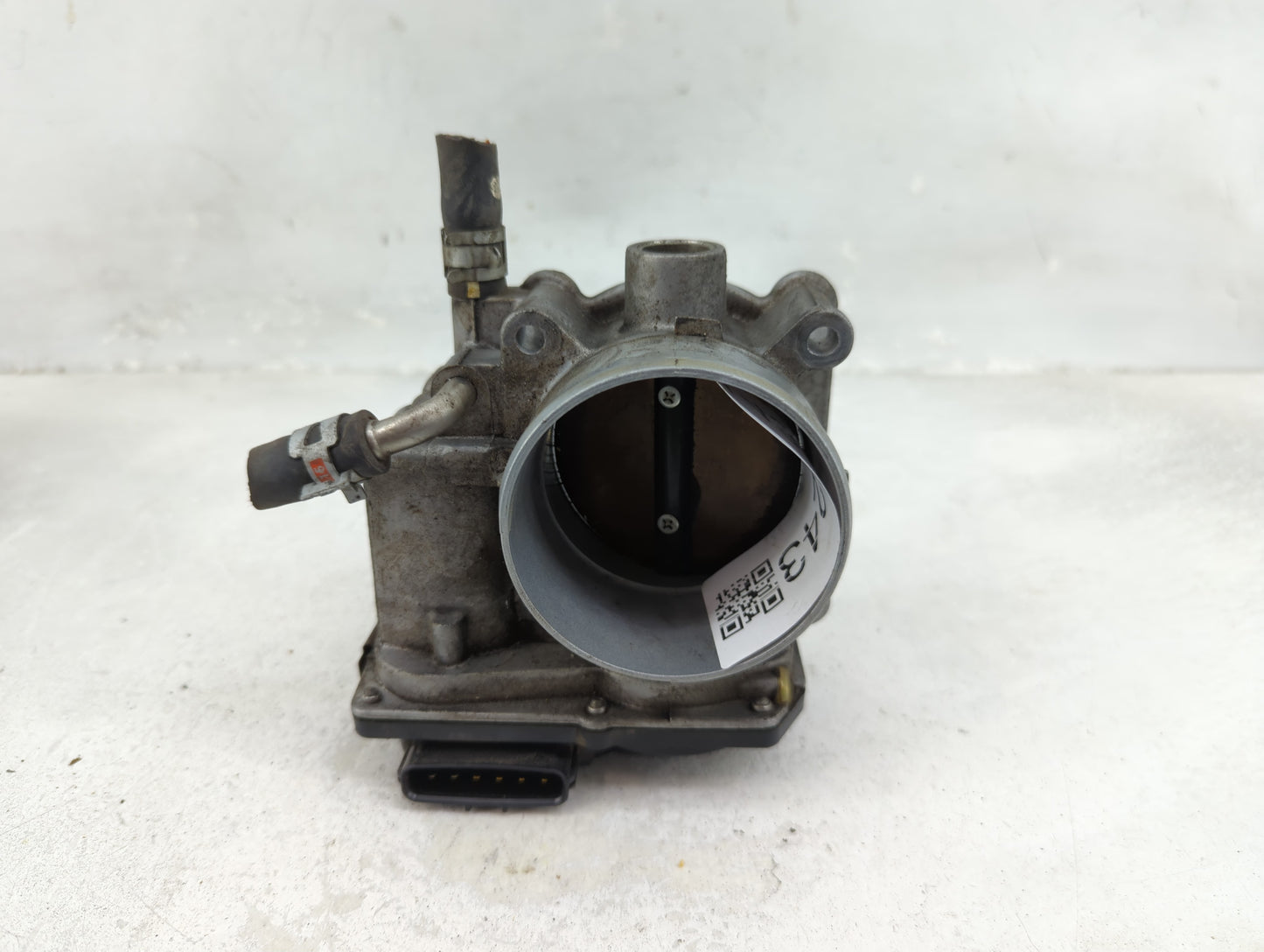 2004-2006 Lexus Es330 Throttle Body P/N:22030-20060 Fits Fits 2003 2004 2005 2006 2007 2008 2009 2010 OEM Used Auto Parts - 