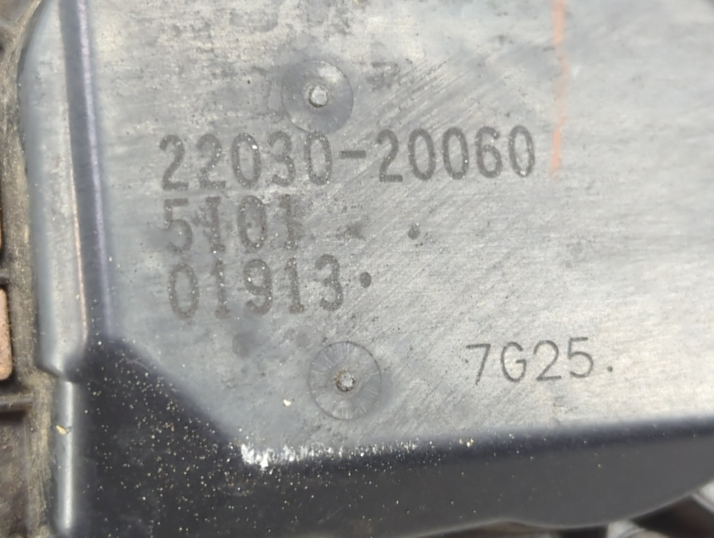 2004-2006 Lexus Es330 Throttle Body P/N:22030-20060 Fits Fits 2003 2004 2005 2006 2007 2008 2009 2010 OEM Used Auto Parts - 