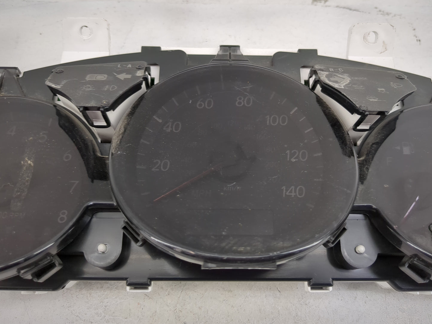 2004-2006 Lexus Es330 Instrument Cluster Speedometer Gauges P/N:83800-33800 257420-7360 Miles: Fits Fits 2004 2005 2006 OEM 
