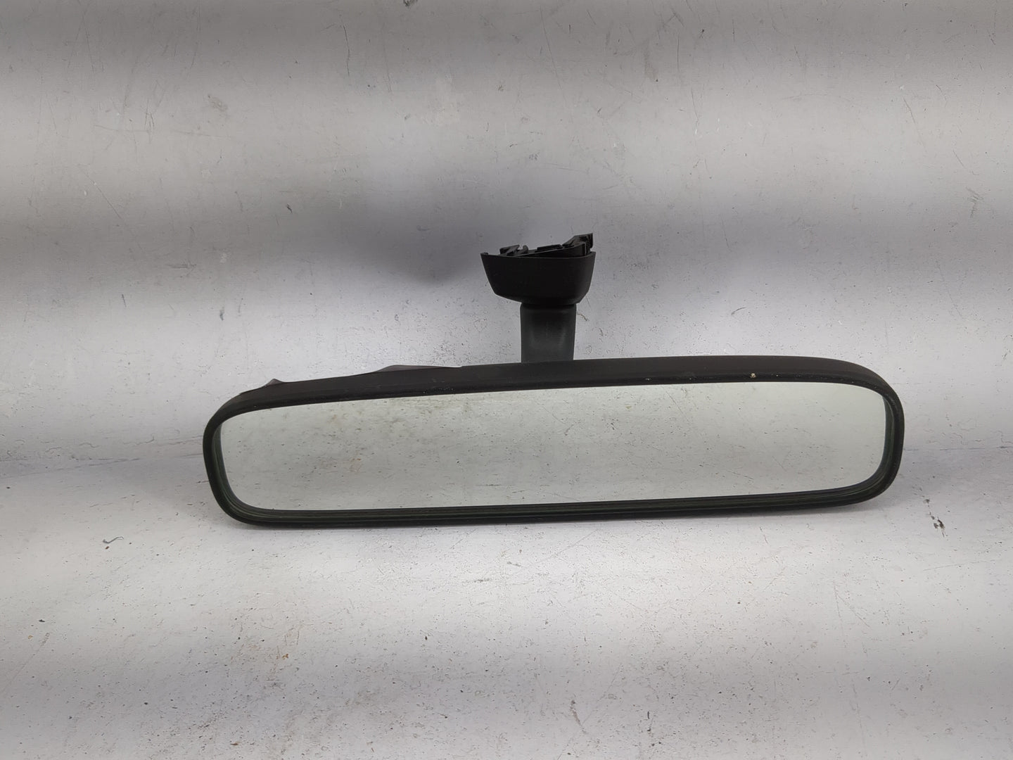 2004-2006 Lexus Es330 Interior Rear View Mirror Replacement OEM P/N:E4 022198 E4 012198 Fits OEM Used Auto Parts - Oemusedau