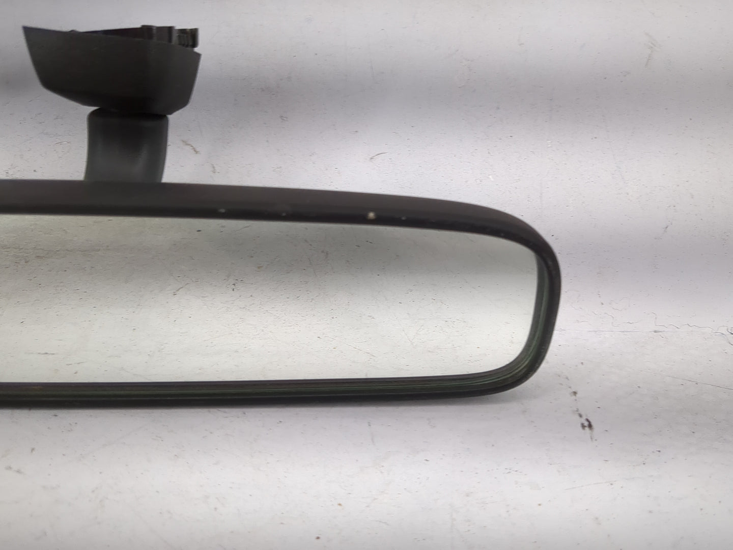 2004-2006 Lexus Es330 Interior Rear View Mirror Replacement OEM P/N:E4 022198 E4 012198 Fits OEM Used Auto Parts - Oemusedau