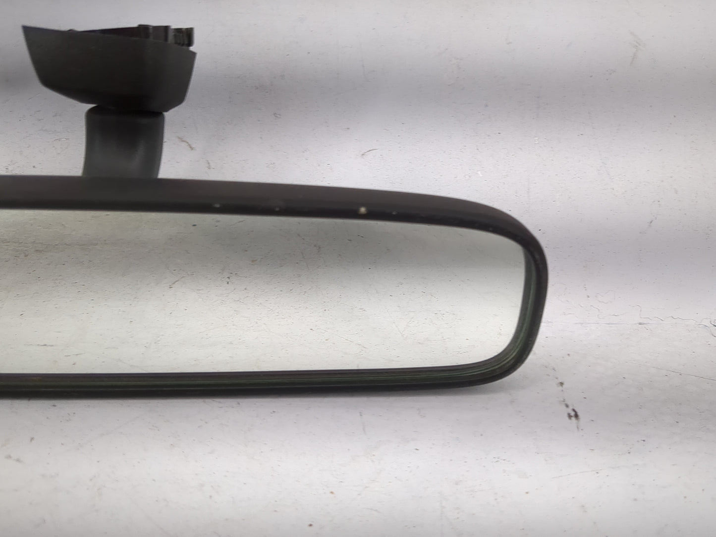 2004-2006 Lexus Es330 Interior Rear View Mirror Replacement OEM P/N:E4 022198 E4 012198 Fits OEM Used Auto Parts - Oemusedau