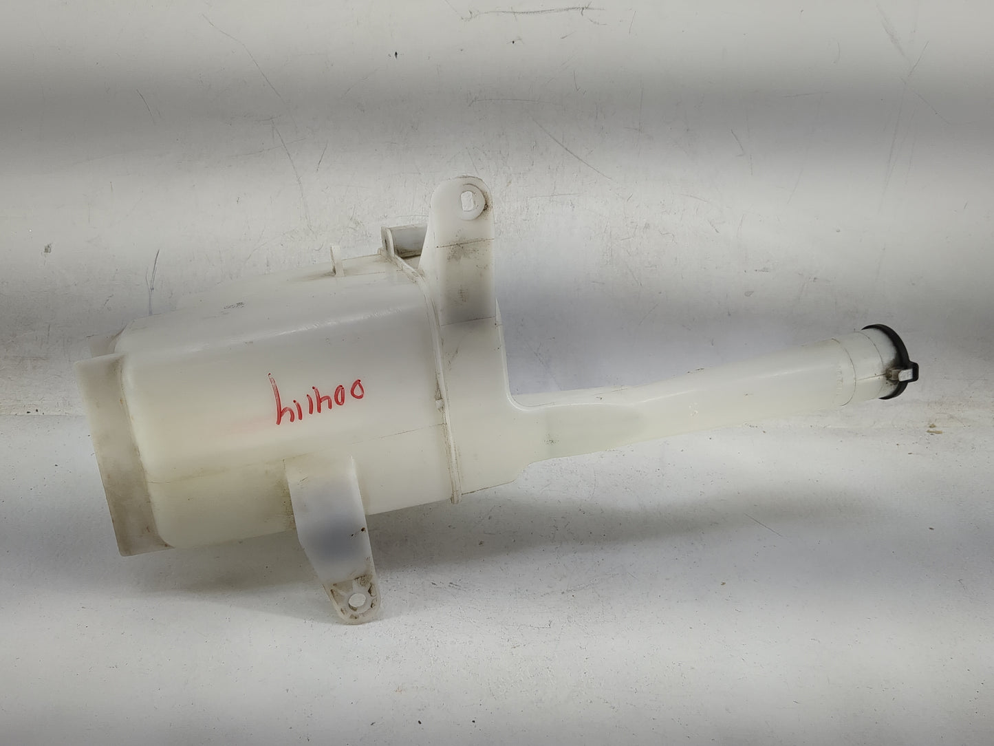 2004-2006 Lexus Es330 Radiator Coolant Overflow Expansion Tank Bottle 1481592 - Oemusedautoparts1.com