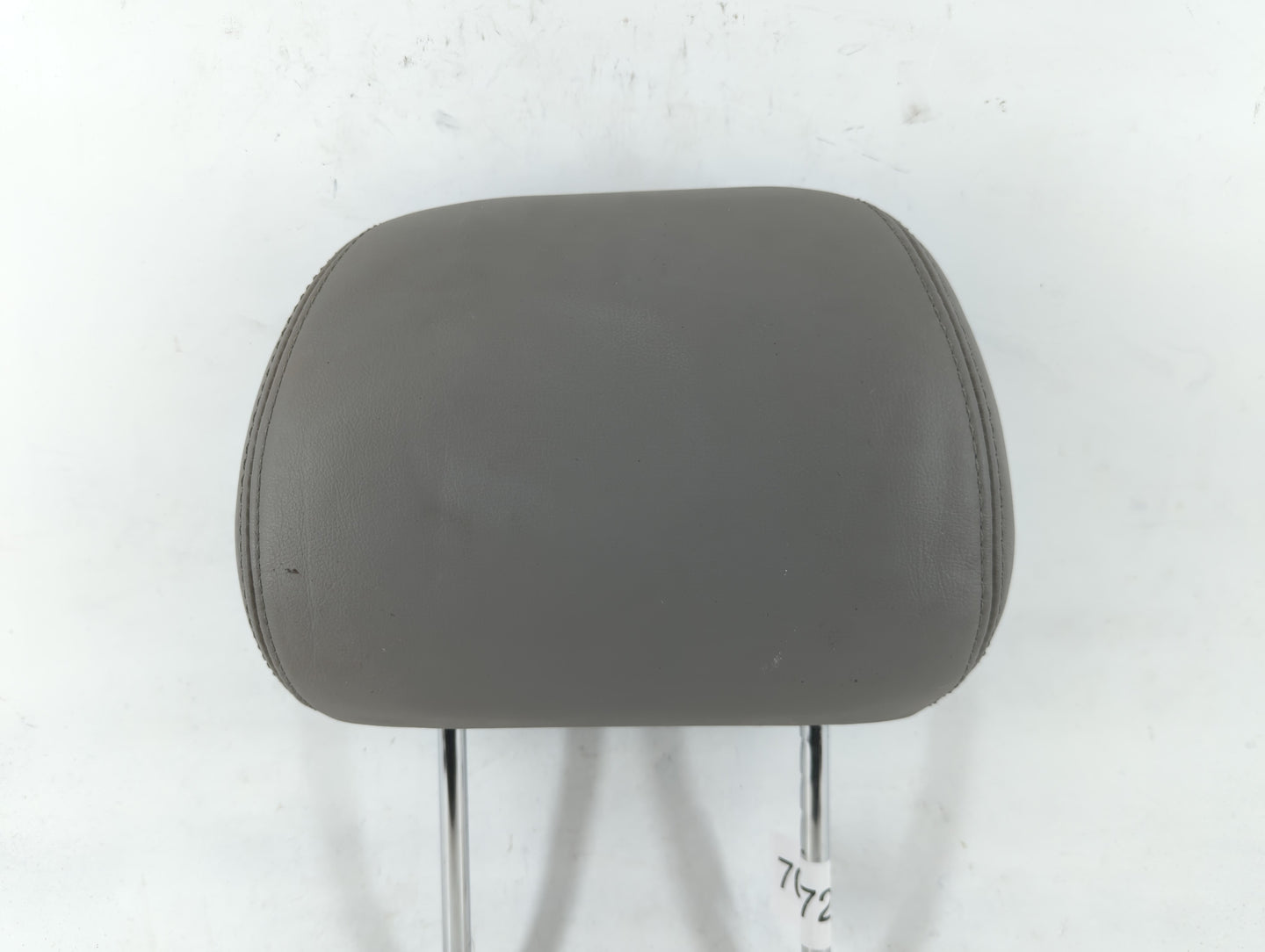 2006 Lexus Es330 Headrest Head Rest Front Driver Passenger Seat Fits OEM Used Auto Parts - Oemusedautoparts1.com