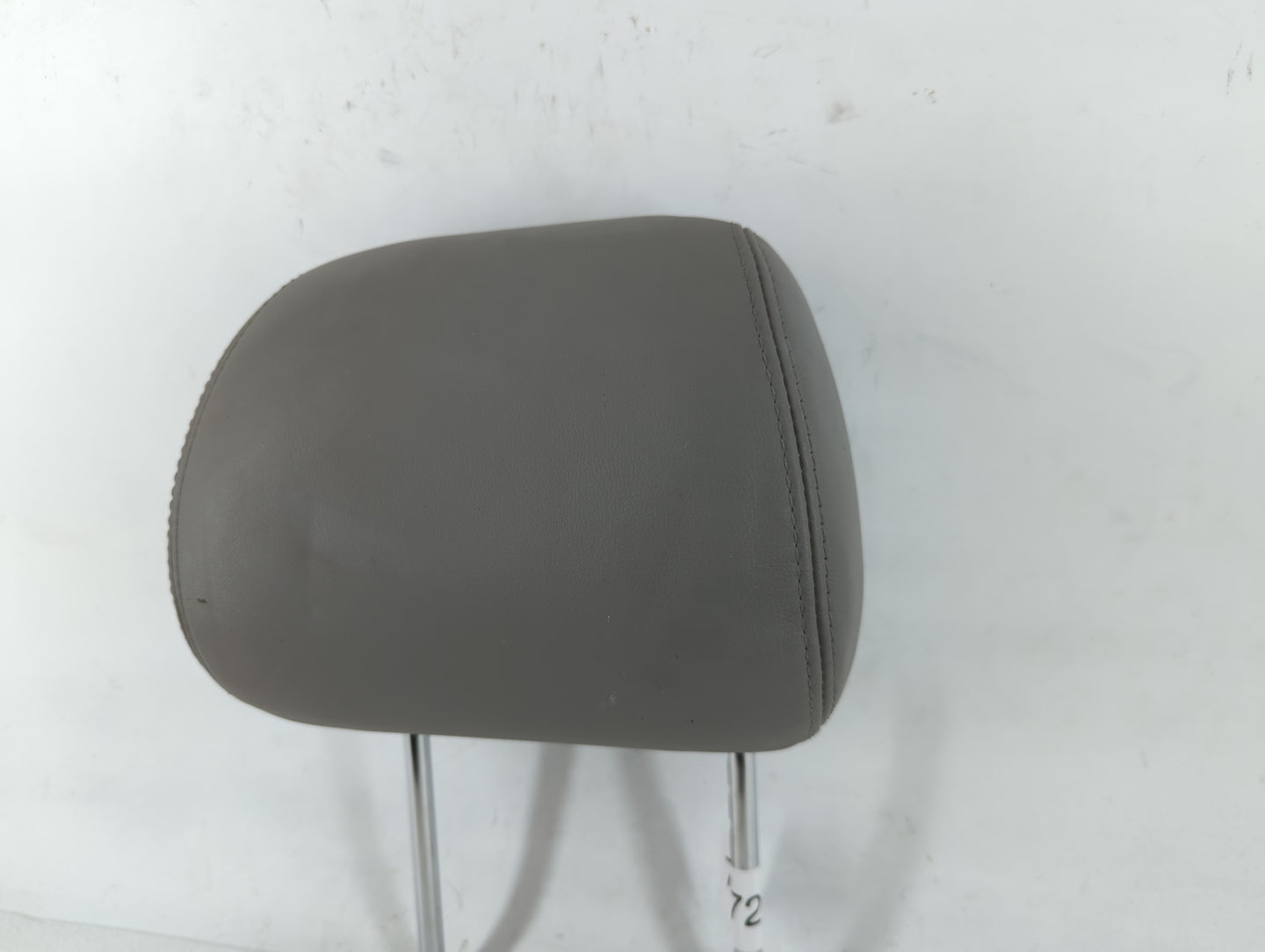 2006 Lexus Es330 Headrest Head Rest Front Driver Passenger Seat Fits OEM Used Auto Parts - Oemusedautoparts1.com