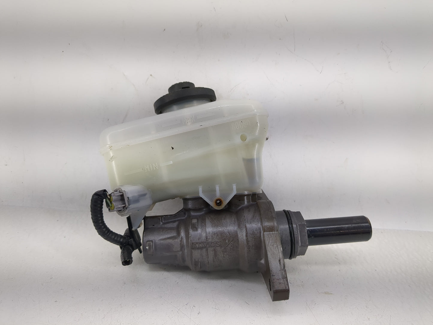 2006-2006 Lexus Gs300 Brake Master Cylinder - Oemusedautoparts1.com