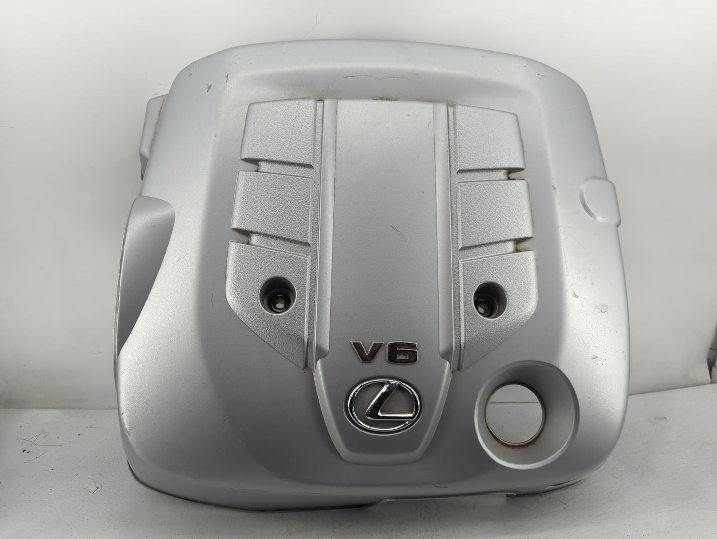 2006 Lexus Gs300 Engine Cover - Oemusedautoparts1.com