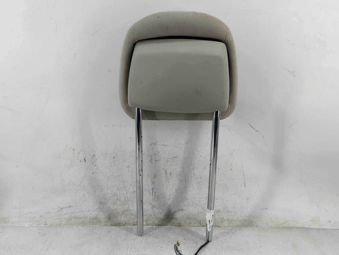 2006-2006 Lexus Gs300 Headrest Head Rest Front Driver Seat - Oemusedautoparts1.com