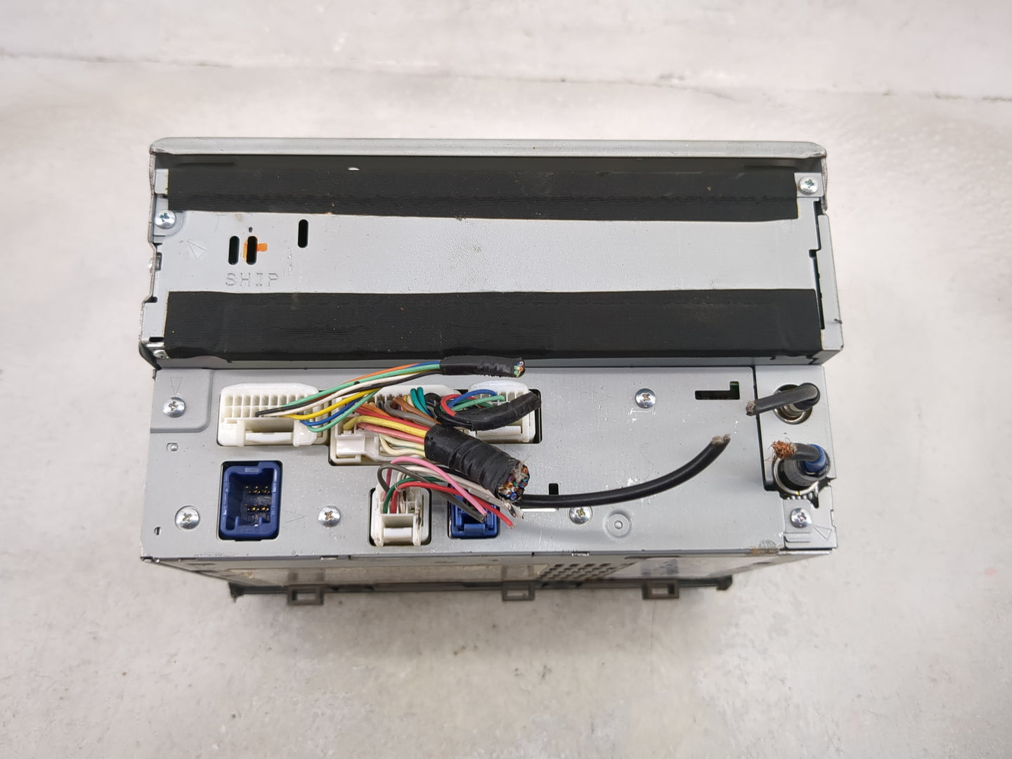 2006 Lexus Gs300 Radio AM FM Cd Player Receiver Replacement P/N:86120-30C80-C0 FX-MG9557DV Fits OEM Used Auto Parts - Oemuse