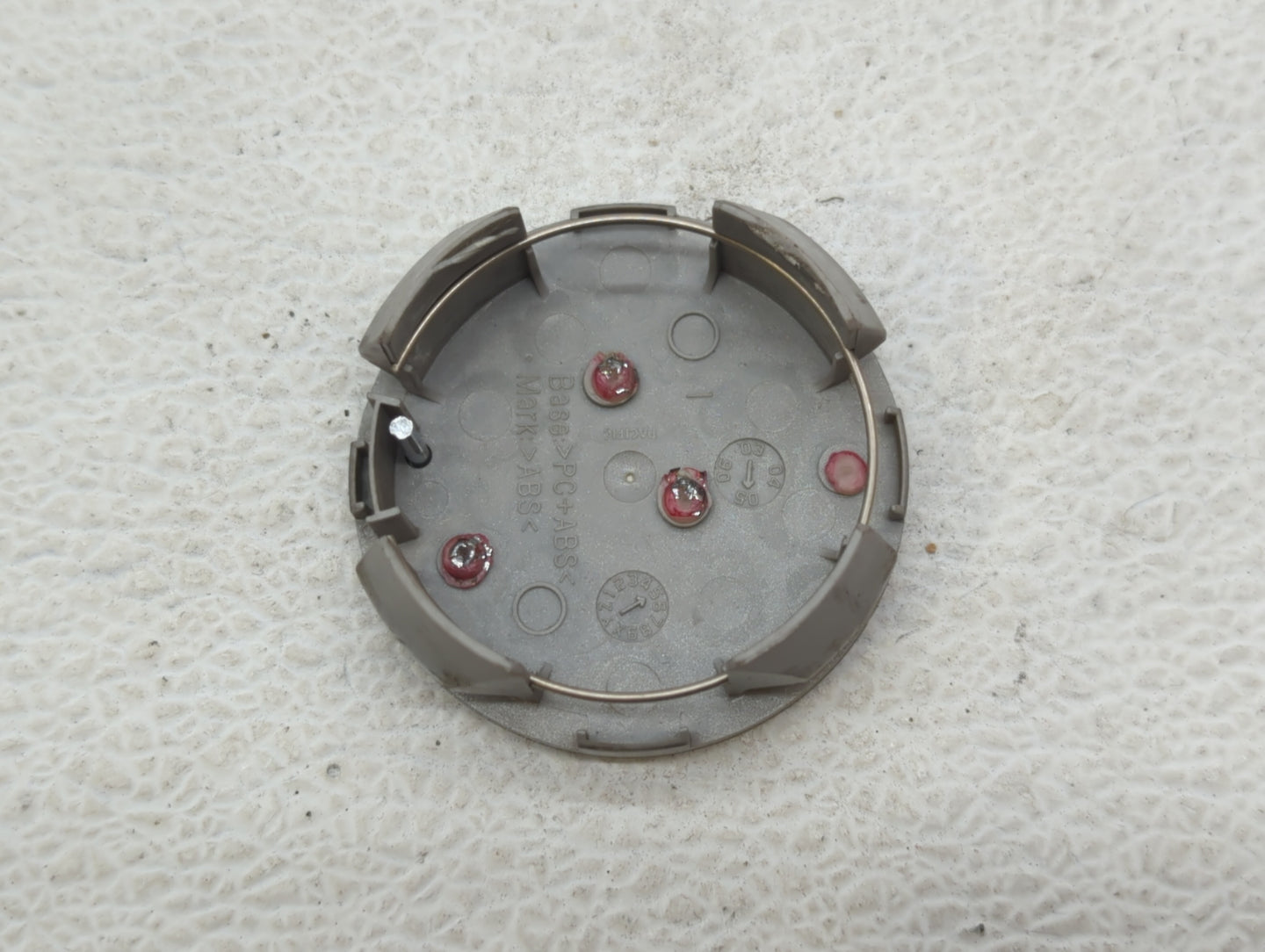 2006 Lexus Gs300 Rim Wheel Center Cap Silver - Oemusedautoparts1.com