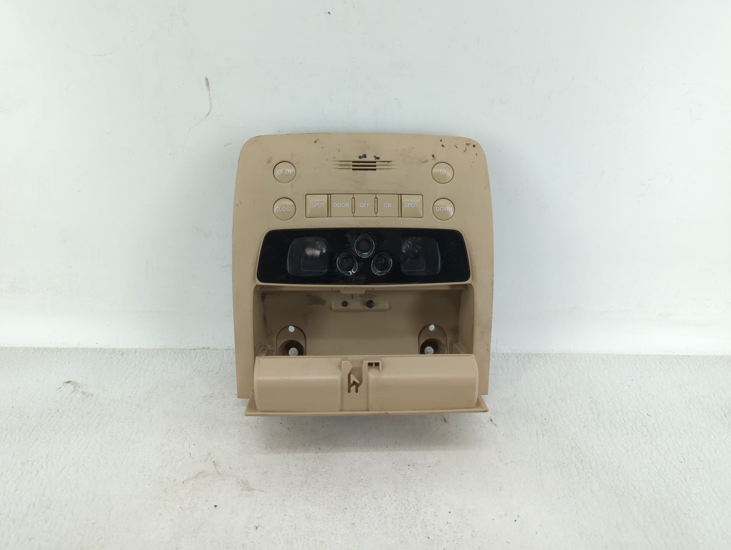 2006 Lexus Gs300 Overhead Roof Console - Oemusedautoparts1.com