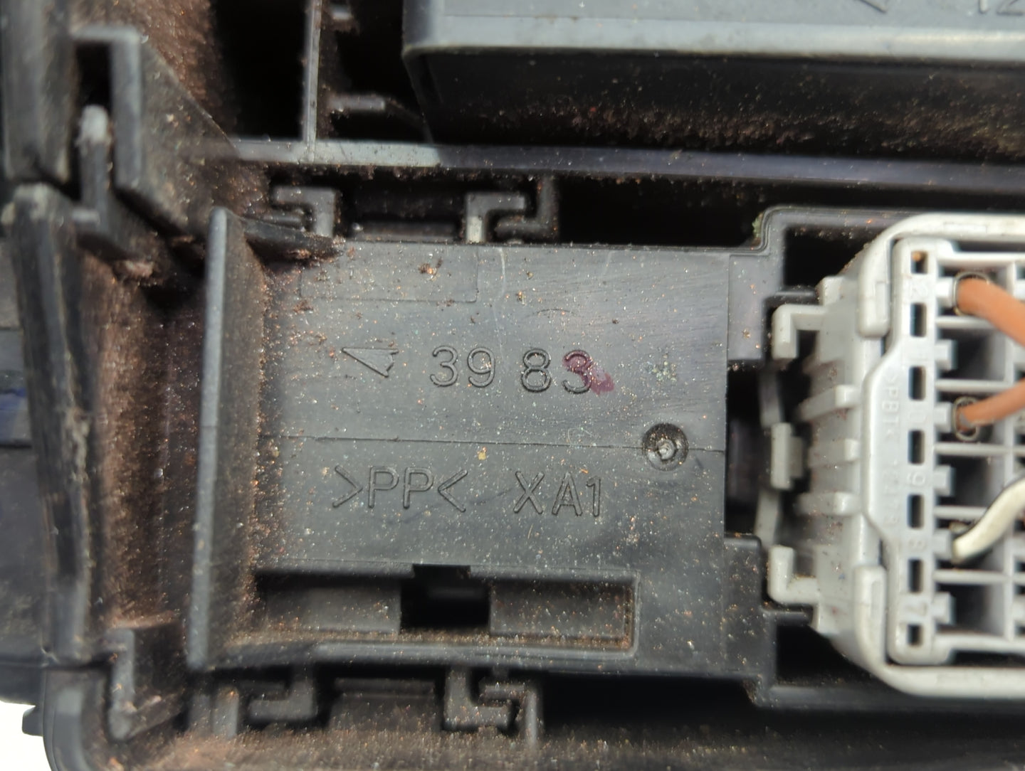 2006 Lexus Gs300 Fusebox Fuse Box Panel Relay Module P/N:89211-30040 Fits Fits 2007 2008 2009 2010 2011 2012 2013 2014 2015 