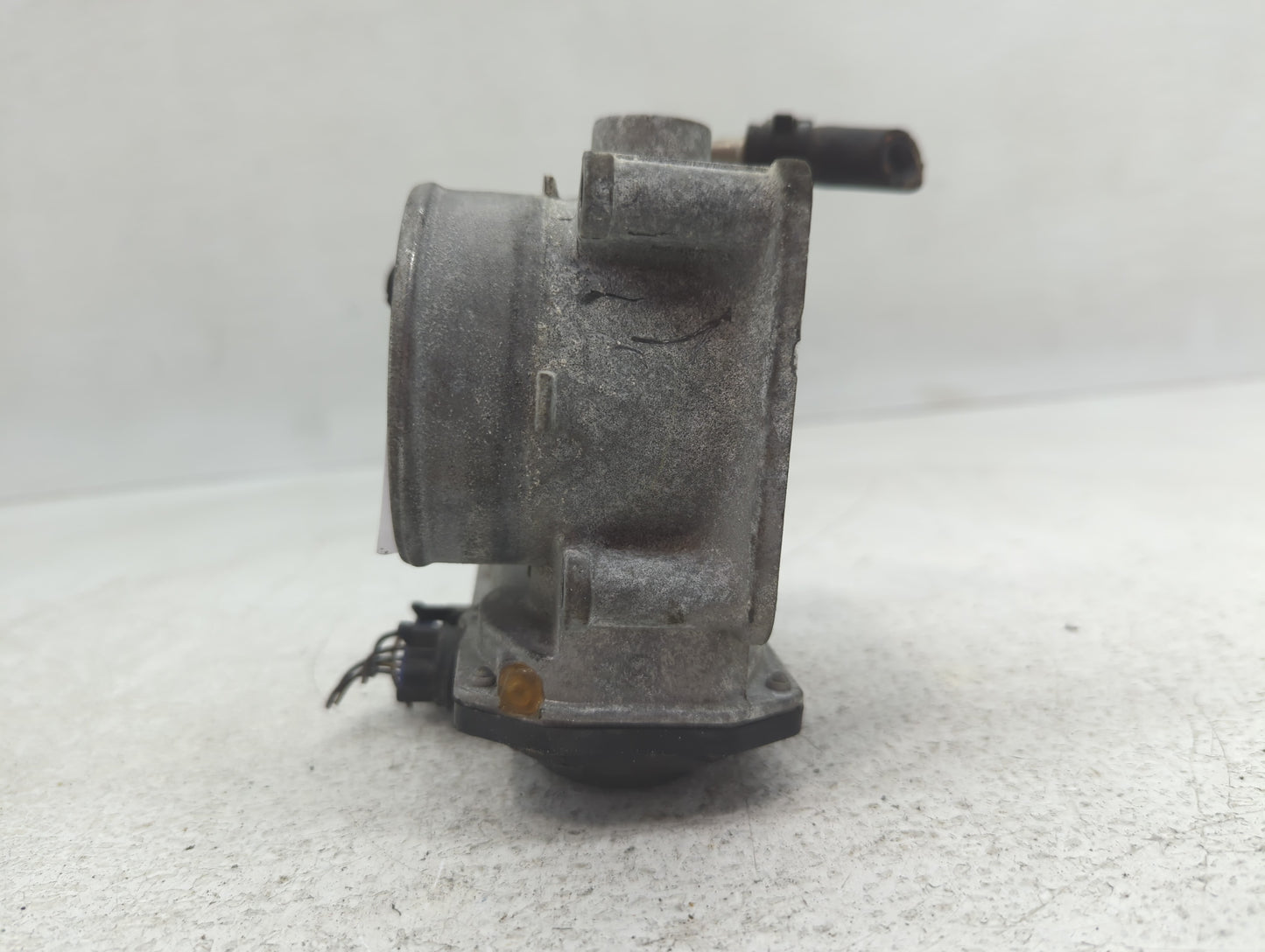 2006 Lexus Gs300 Throttle Body P/N:22030-31020 Fits Fits 2007 2008 2009 2010 2011 2012 2013 2014 2015 OEM Used Auto Parts - 