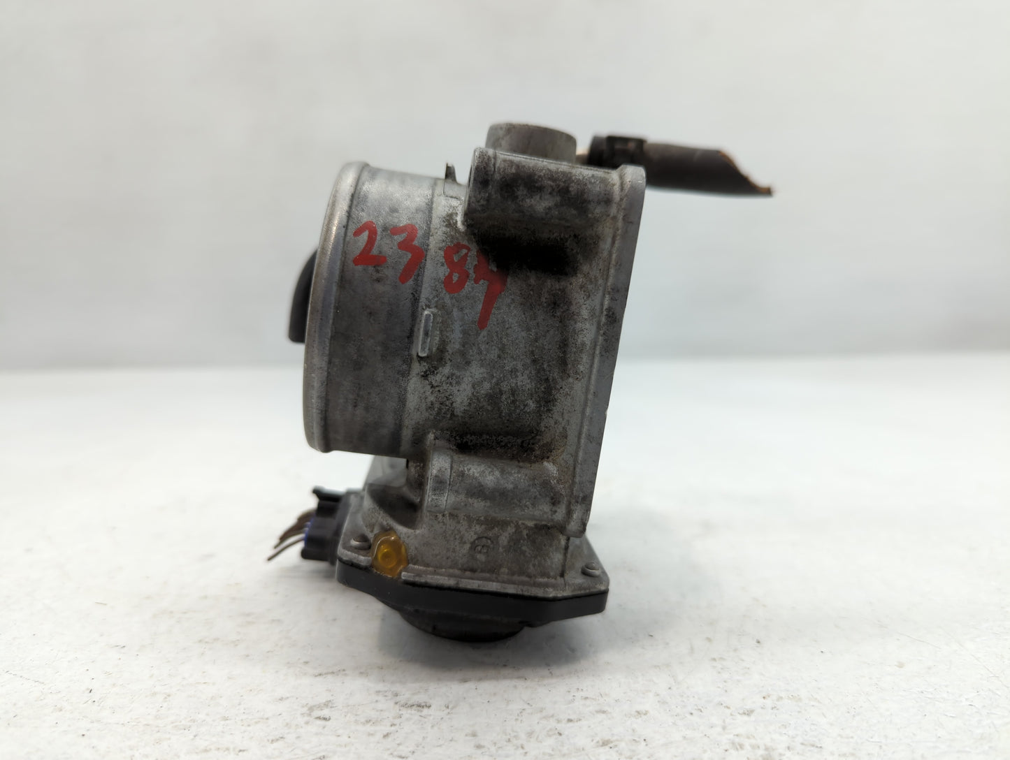 2006 Lexus Gs300 Throttle Body P/N:5B24 02107 22030-31020 Fits Fits 2007 2008 2009 2010 2011 2012 2013 2014 2015 OEM Used Au