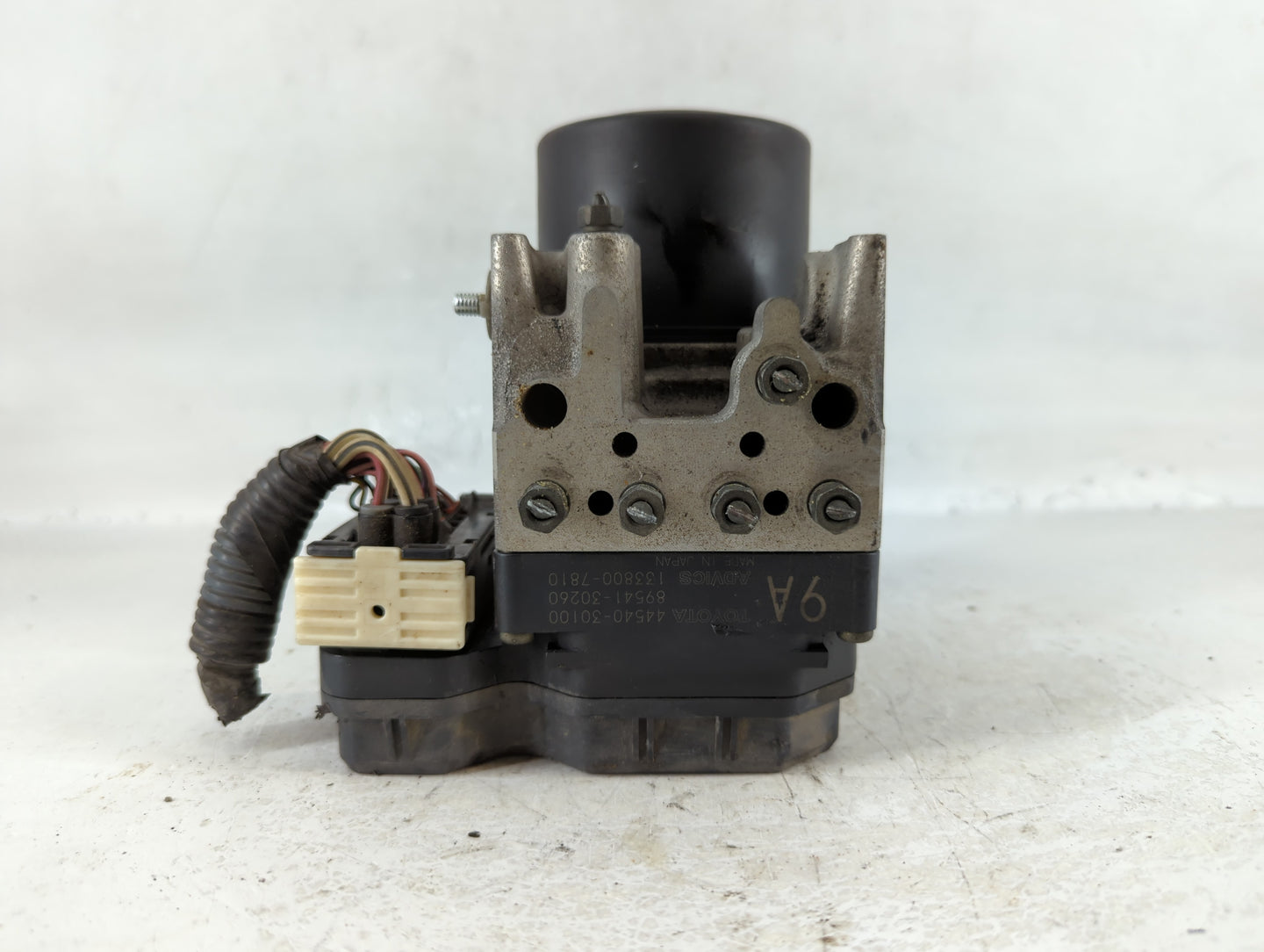2006 Lexus Gs300 ABS Pump Control Module Replacement P/N:133800-7810 89541-30260, 44540-30100 Fits OEM Used Auto Parts - Oem