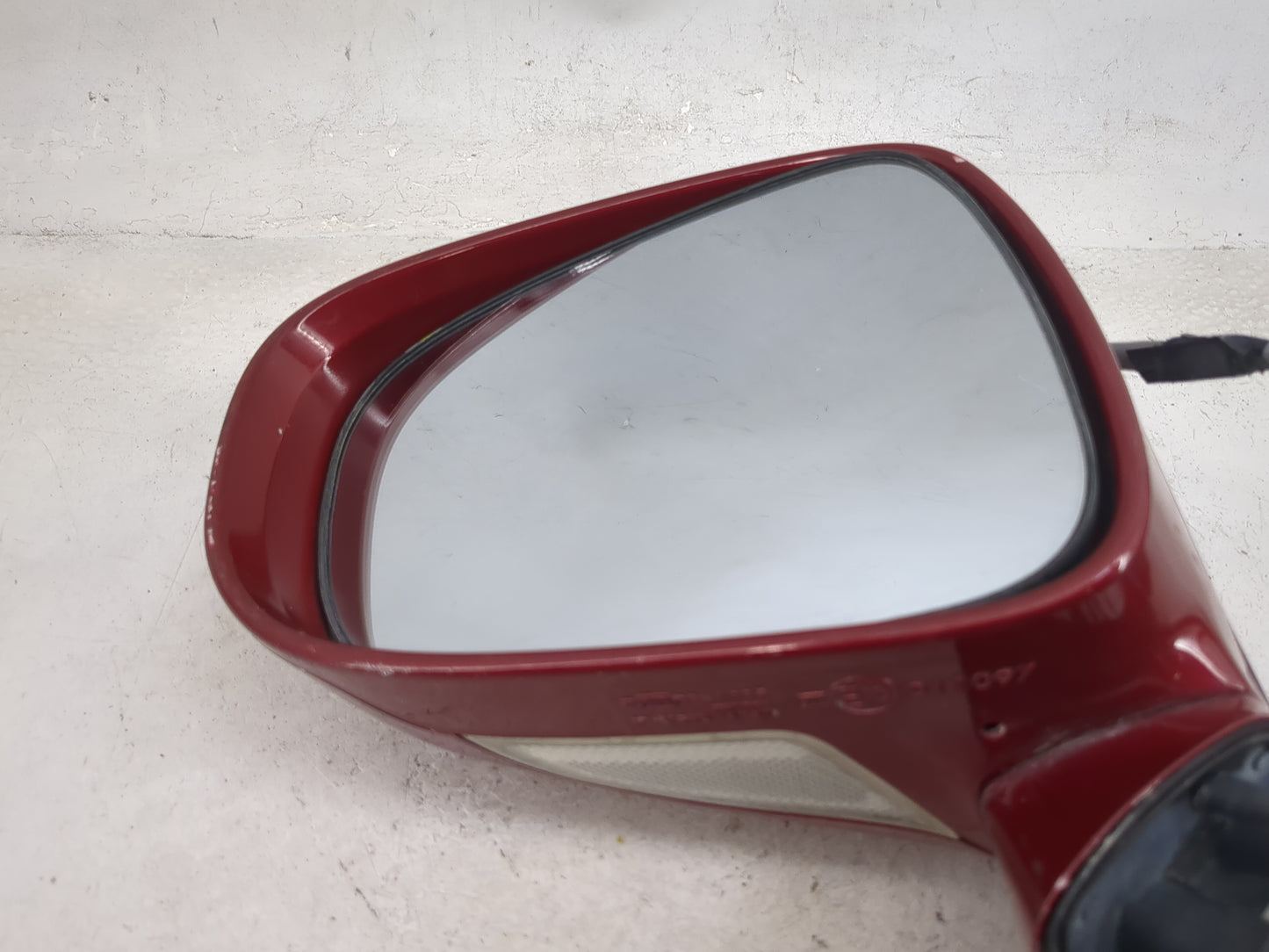 2006-2008 Lexus Is250 Driver Side View Mirror - Left Door Mirror OEM Used - Oemusedautoparts1.com