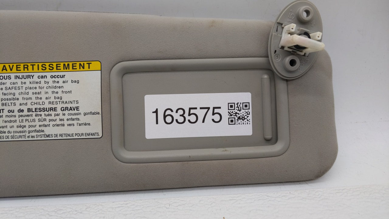 2006 Lexus Is250 Sun Visor Shade Replacement Passenger Right Mirror Fits OEM Used Auto Parts - Oemusedautoparts1.com