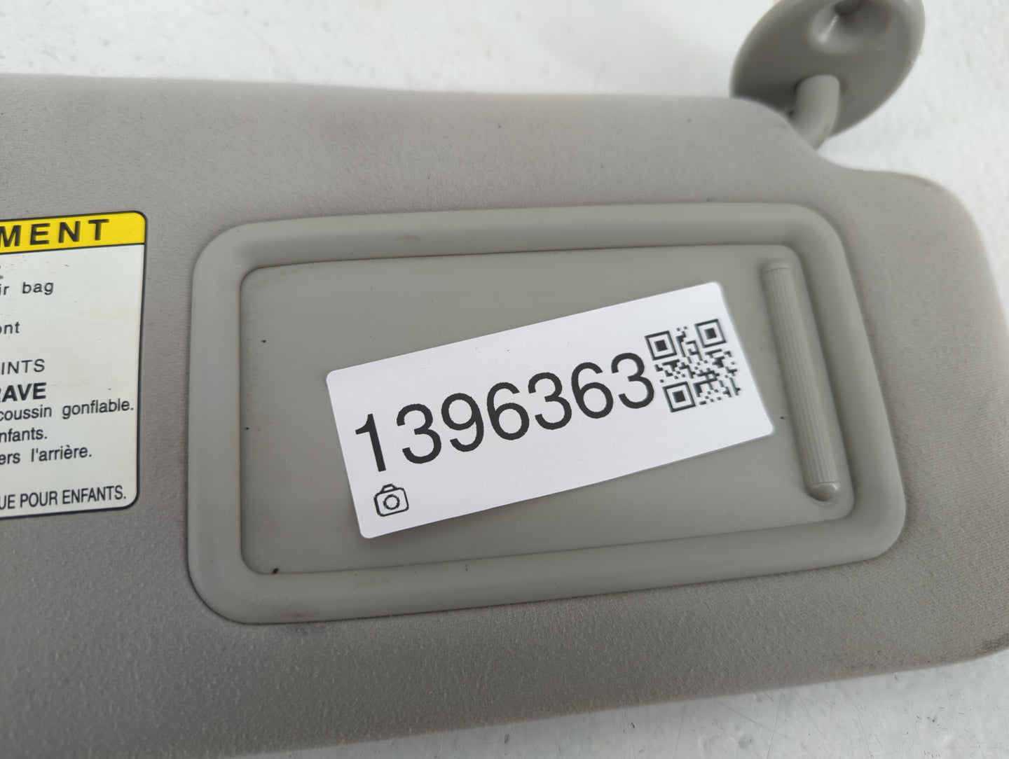 2006 Lexus Is350 Sun Visor Shade Replacement Driver Left Mirror Fits OEM Used Auto Parts - Oemusedautoparts1.com