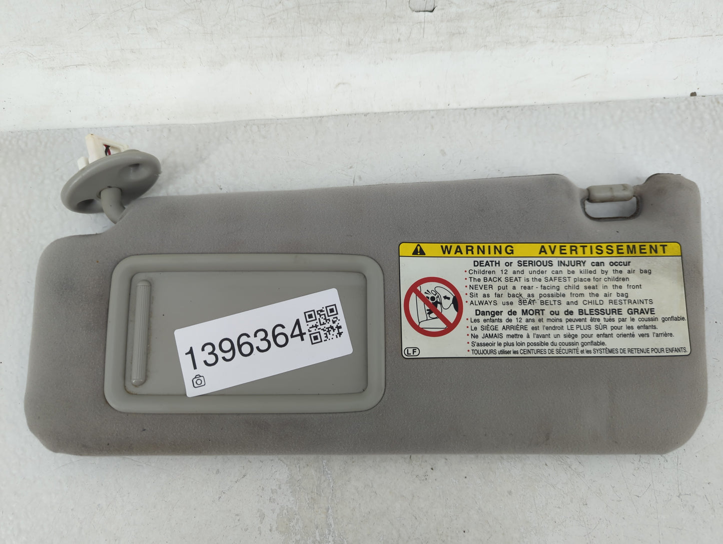 2006 Lexus Is350 Sun Visor Shade Replacement Passenger Right Mirror Fits OEM Used Auto Parts - Oemusedautoparts1.com