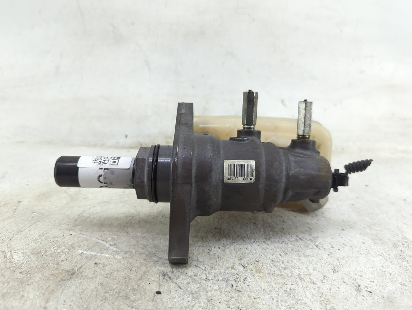 2006-2015 Lexus Is350 Brake Master Cylinder - Oemusedautoparts1.com