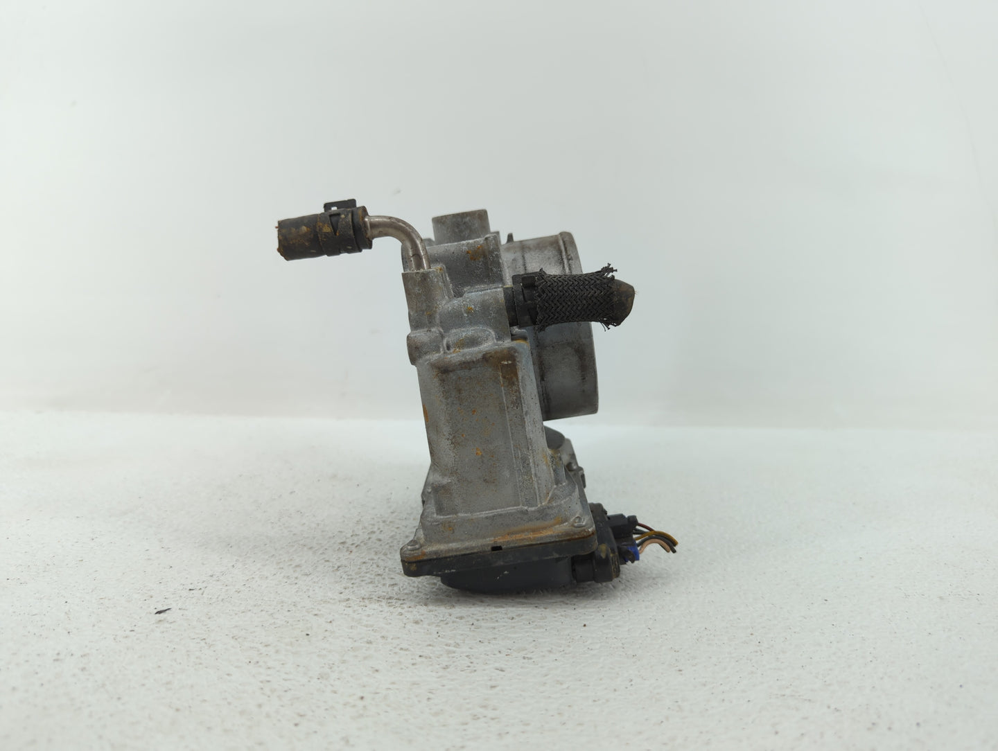 2006-2017 Lexus Is350 Throttle Body P/N:22030-31040 Fits Fits 2006 2007 2008 2009 2010 2011 2012 2013 2014 2015 2016 2017 OE