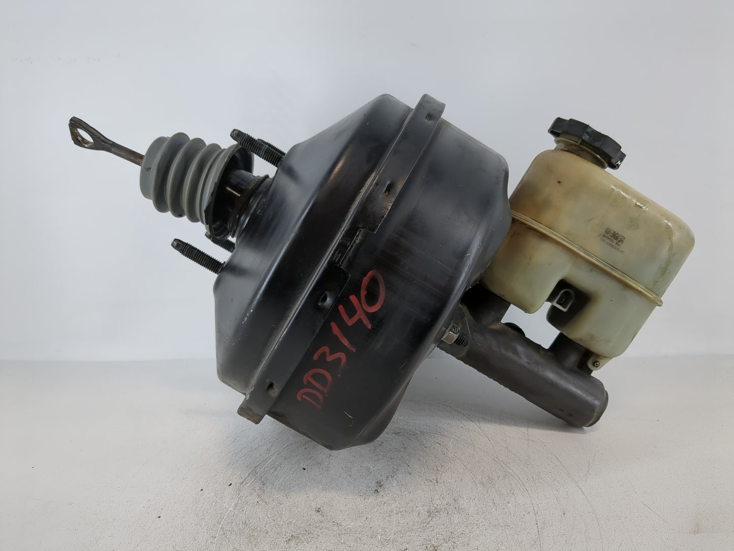 2004-2006 Lexus Ls430 Brake Master Cylinder - Oemusedautoparts1.com