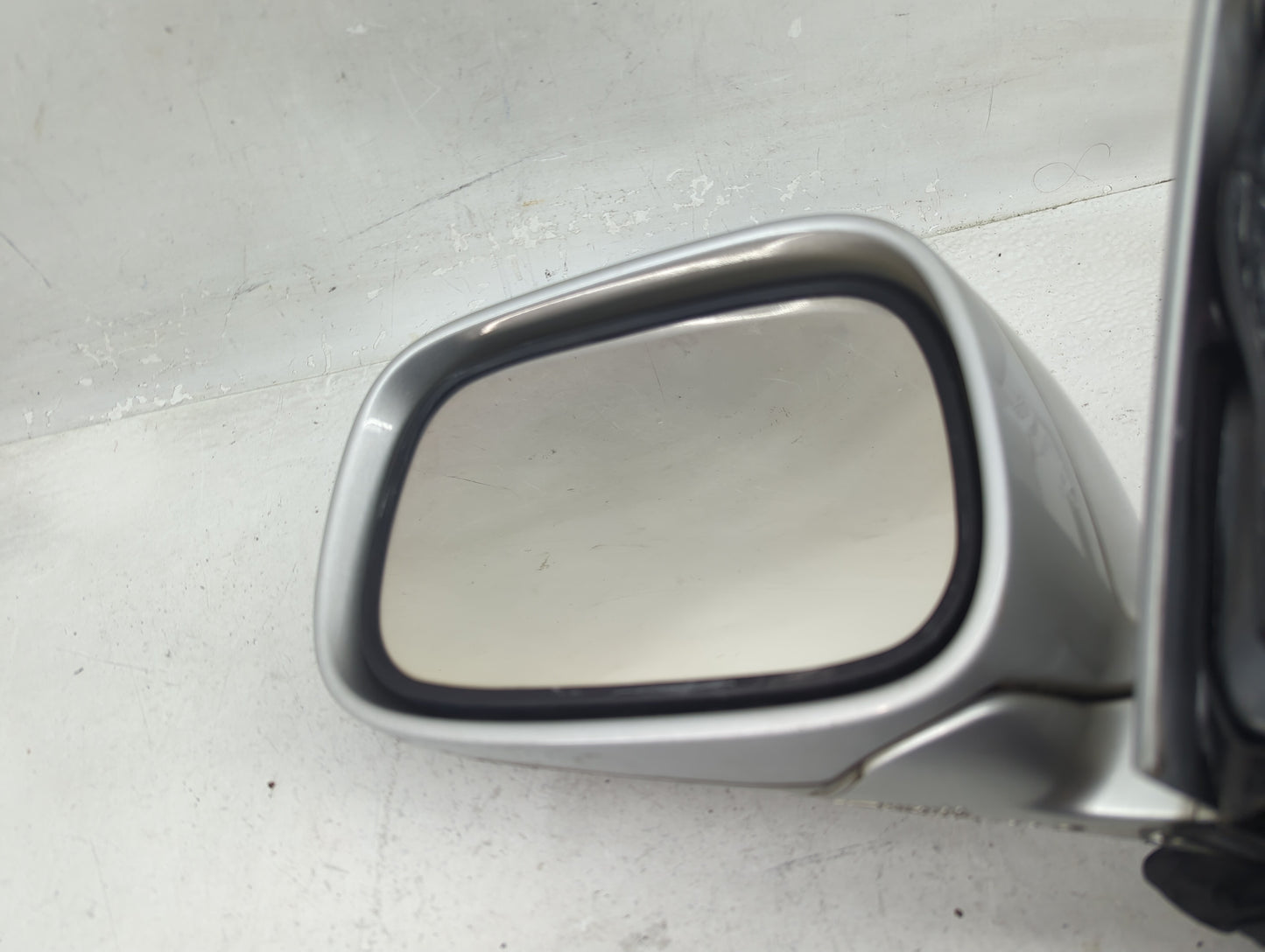 2006 Lexus Ls430 Driver Side View Mirror - Left Door Mirror OEM Used - Oemusedautoparts1.com