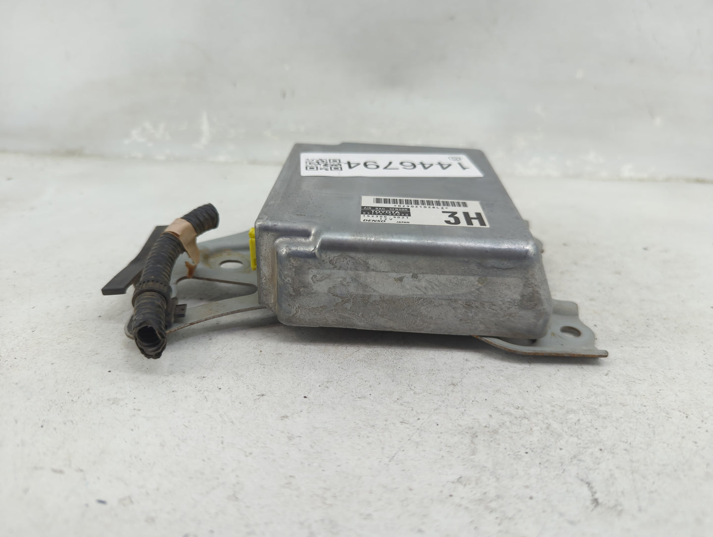Lexus Ls430 Srs Safety Restraint System Module 89170-24090|152300-9021 - Oemusedautoparts1.com