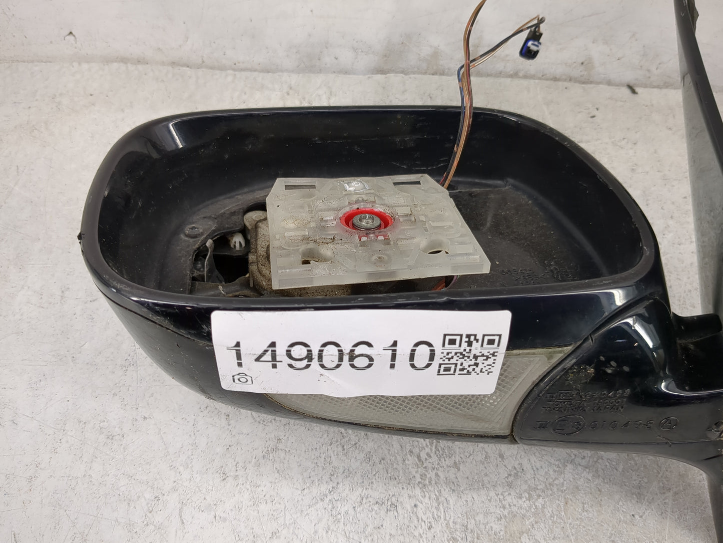 2001-2006 Lexus Ls430 Driver Side View Mirror - Left Door Mirror OEM Used - Oemusedautoparts1.com