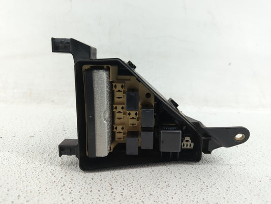 2001-2006 Lexus Ls430 Fusebox Fuse Box Panel Relay Module P/N:82662-50080 Fits Fits 2001 2002 2003 2004 2005 2006 OEM Used Auto Parts