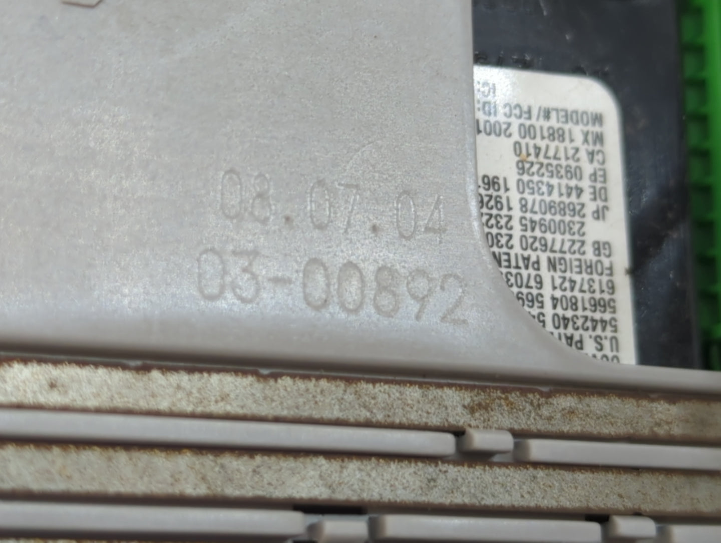 2006 Lexus Ls460 Overhead Roof Console - Oemusedautoparts1.com