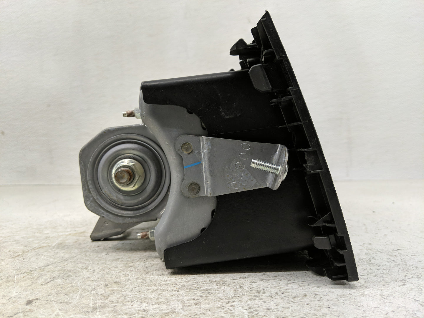 2004-2006 Lexus Rx330 Air Bag Passenger Right Dashboard OEM P/N:739600E010 Fits Fits 2004 2005 2006 2007 2008 2009 OEM Used 