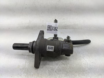 2004-2006 Lexus Rx330 Brake Master Cylinder - Oemusedautoparts1.com