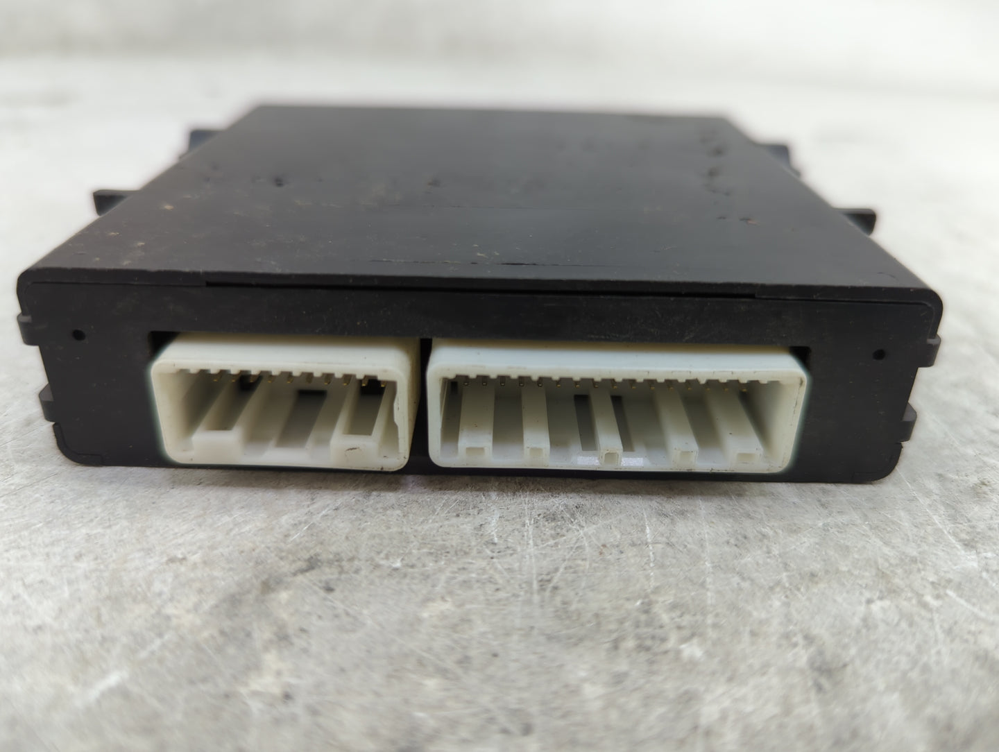 Lexus Rx400 Headlamp Control Module 89940-48090|031900-0370 - Oemusedautoparts1.com